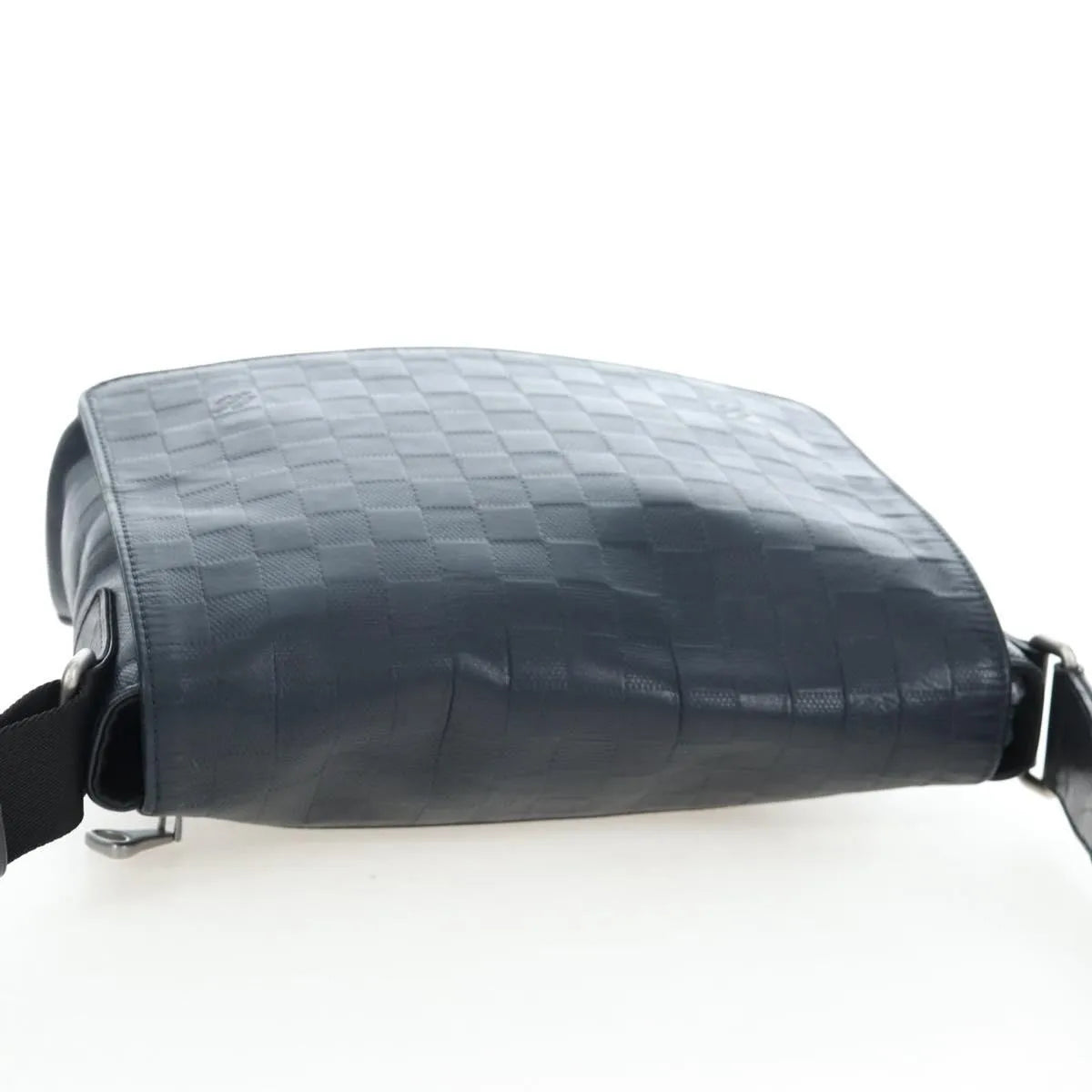 Louis Vuitton District Messenger Damier Infini Leather, Black, Leather, Shoulder Bag