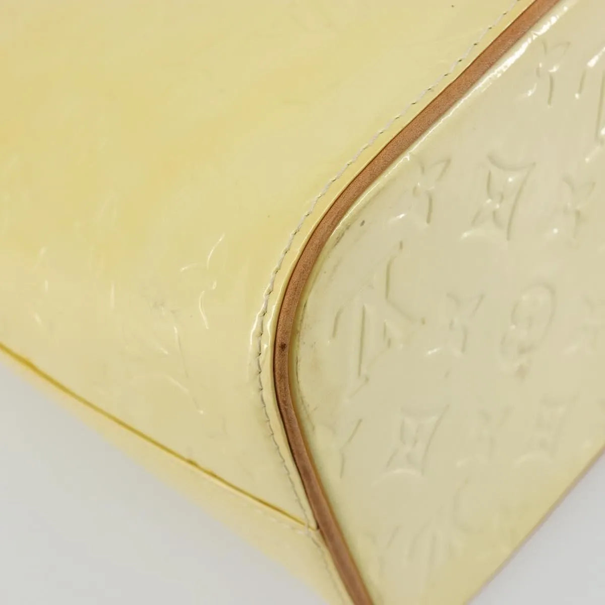 Louis Vuitton Houston Monogram Vernis, Beige, Patent Leather, Tote Bag