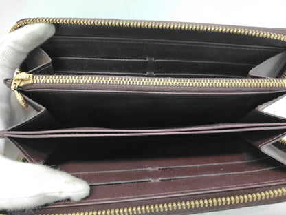 Louis Vuitton Zippy Organizer Patent leather, Black, Leather, Wallet