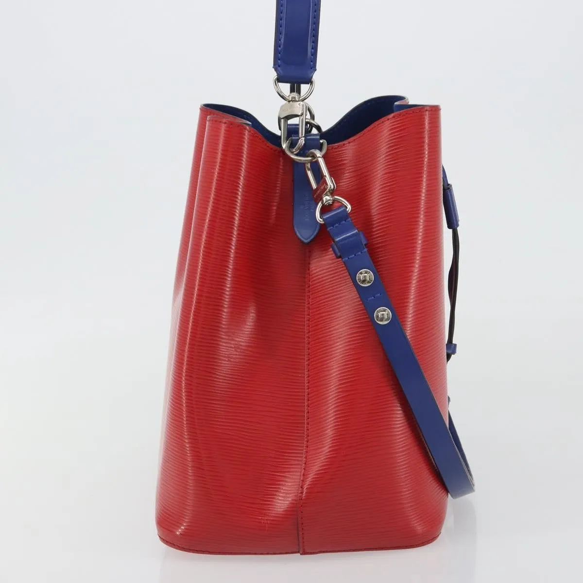 Louis Vuitton NeoNoe Epi Leather, Red, Leather, Handbag