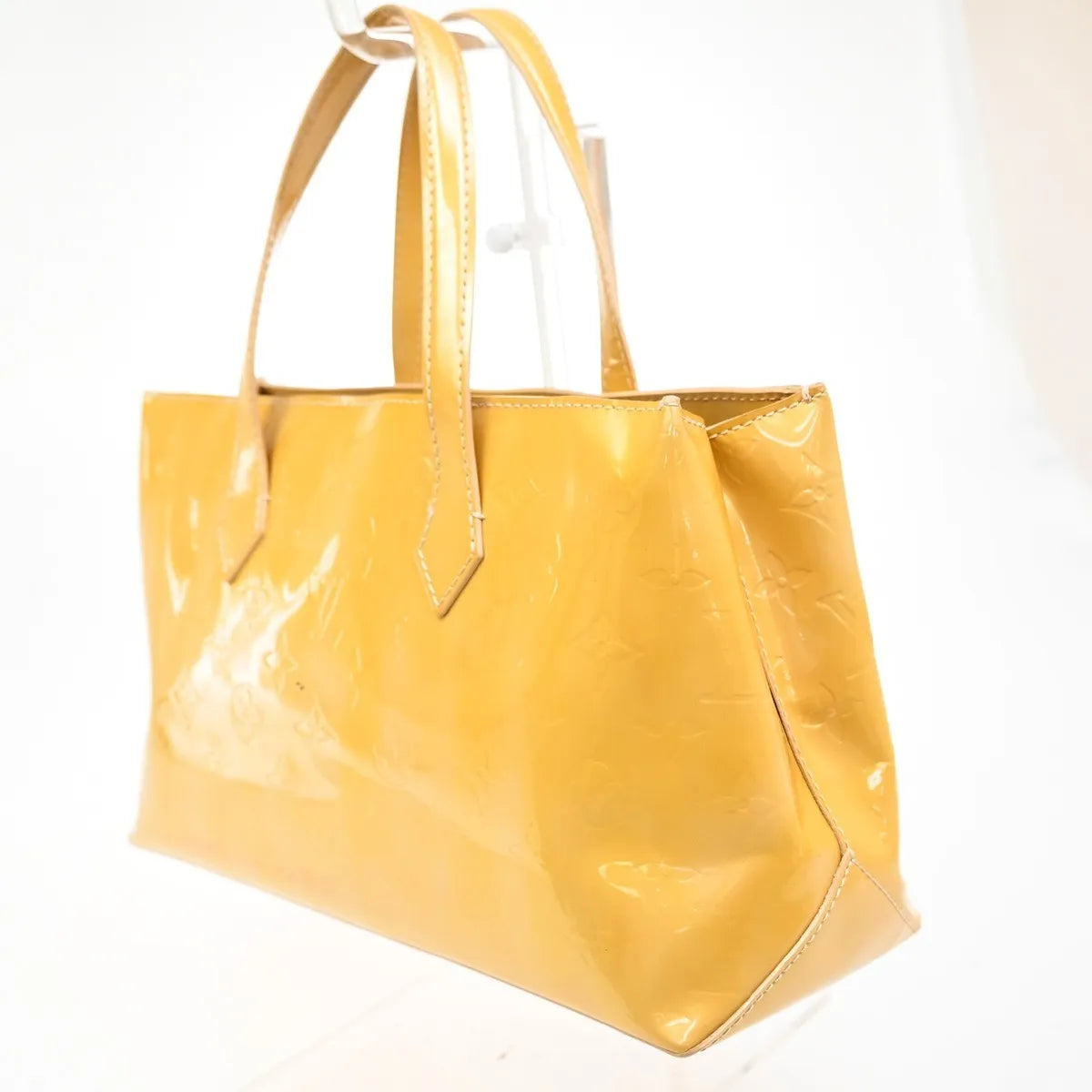 Louis Vuitton Wilshire Monogram Vernis, Beige, Patent Leather, Handbag