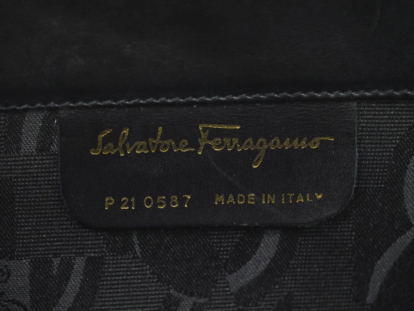 Salvatore Ferragamo Vintage Gancini Chain Leather, Black, Leather, Shoulder Bag