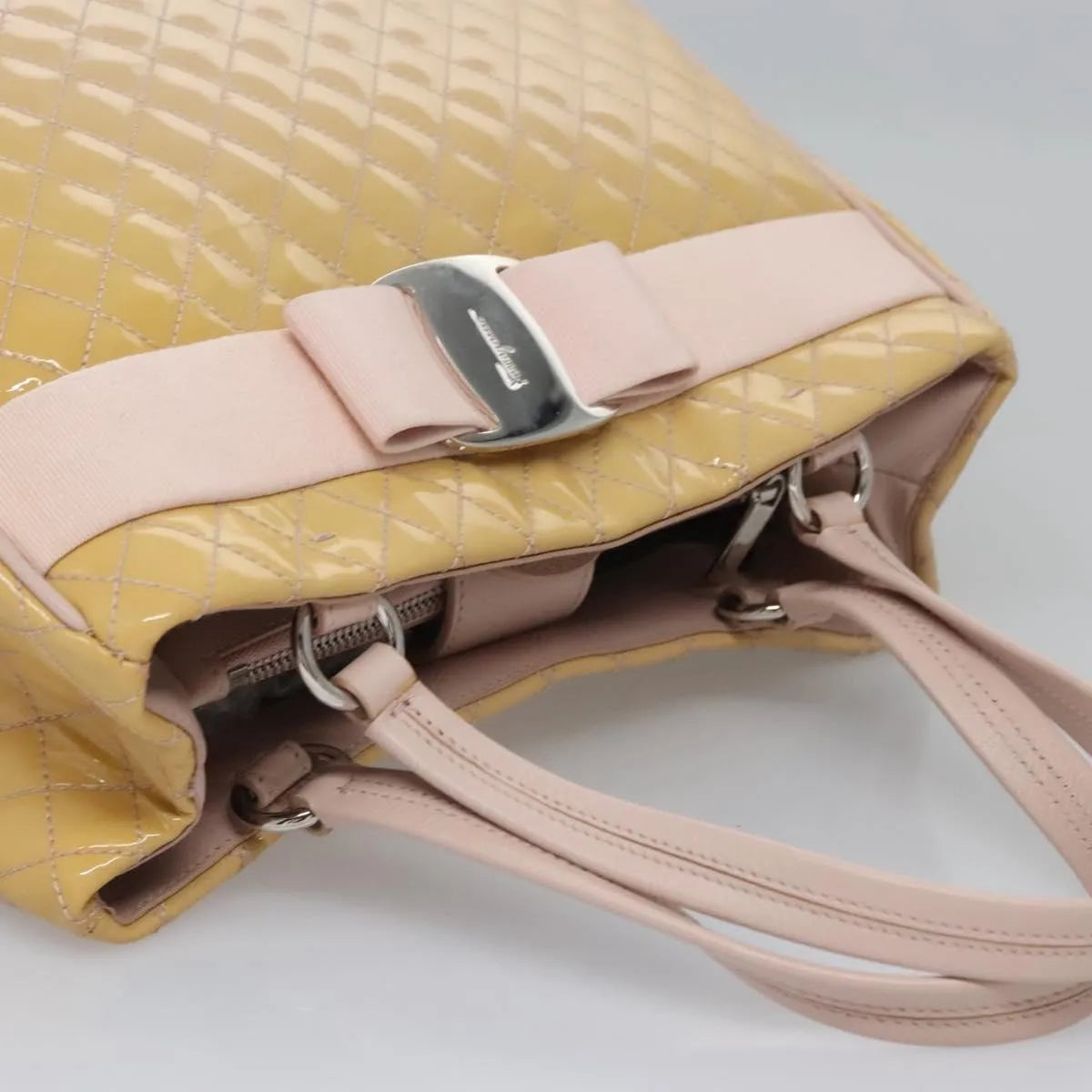 Salvatore Ferragamo Vala Patent leather, Beige, Patent Leather, Handbag