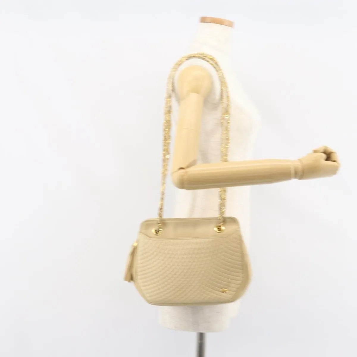 Bally Vintage Chain Quilted Leather, Beige, Leather, Shoulder Bag