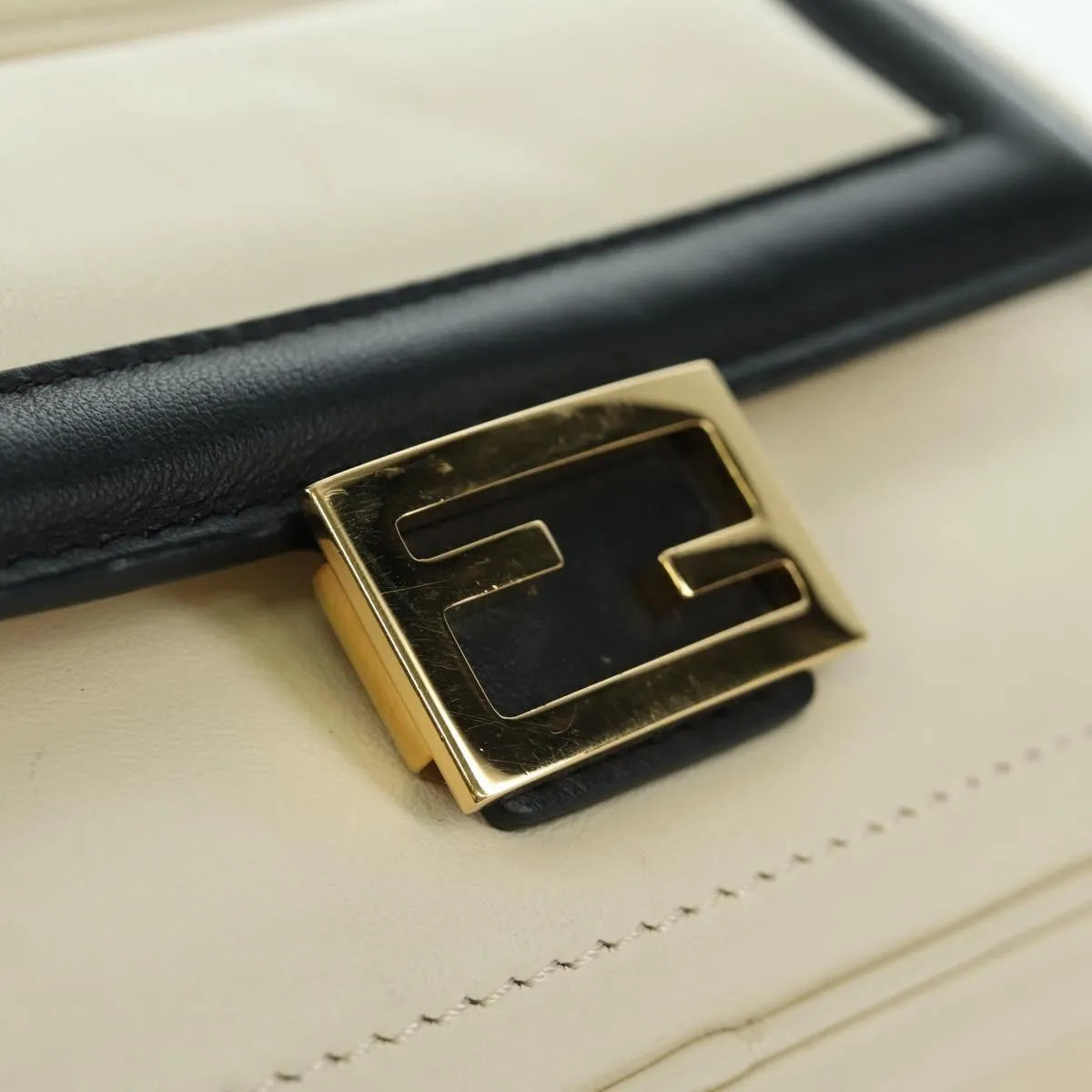 Fendi Easy 2 Baguette Leather, Beige, Leather, Crossbody Bag