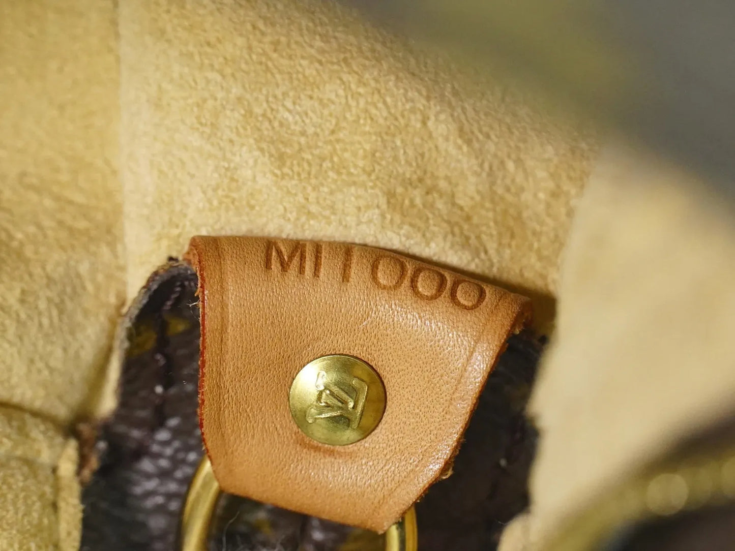 Louis Vuitton Monogram Looping Monogram Canvas, Brown, Canvas, Shoulder Bag