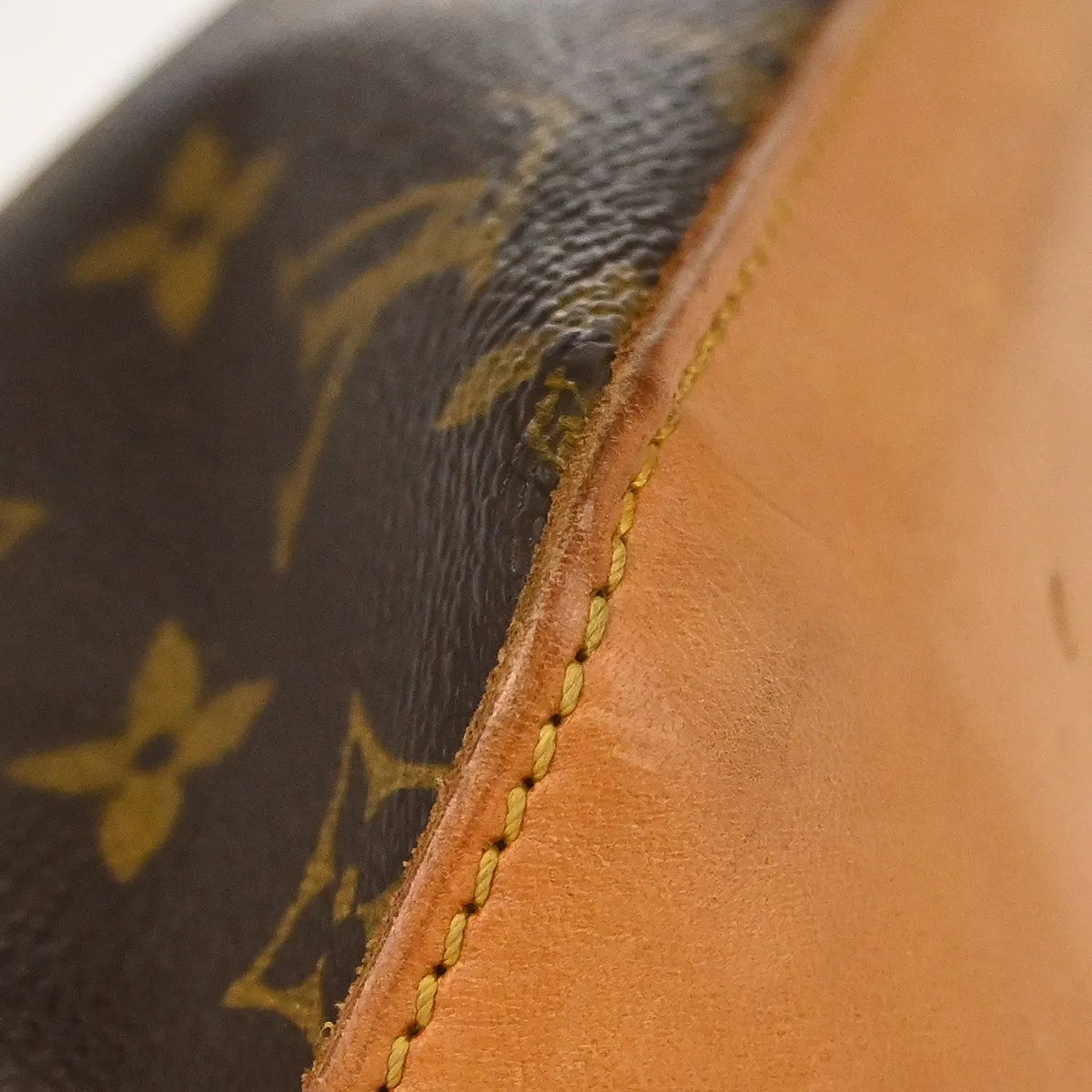 Louis Vuitton Trotteur Monogram Canvas, Brown, Canvas, Shoulder Bag