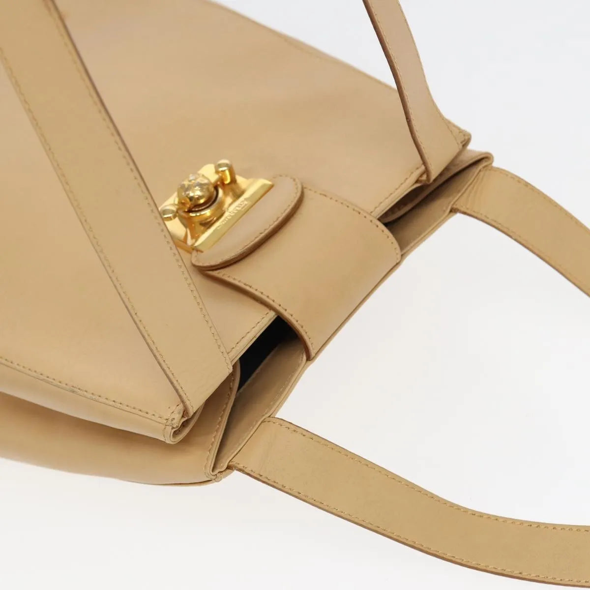 Salvatore Ferragamo Vintage Leather, Beige, Leather, Shoulder Bag
