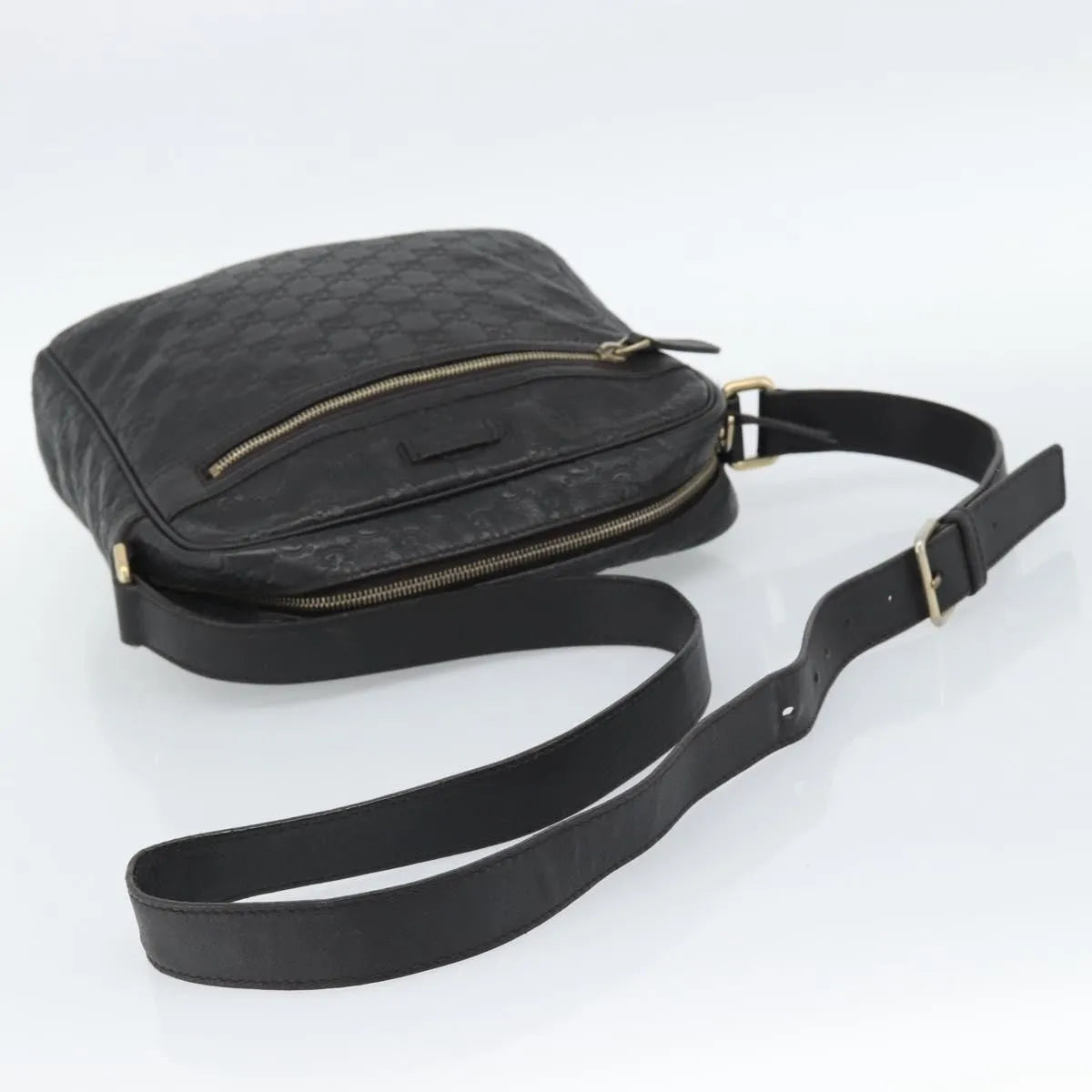 Gucci Front Zip Messenger Guccissima Leather, Black, Leather, Shoulder Bag