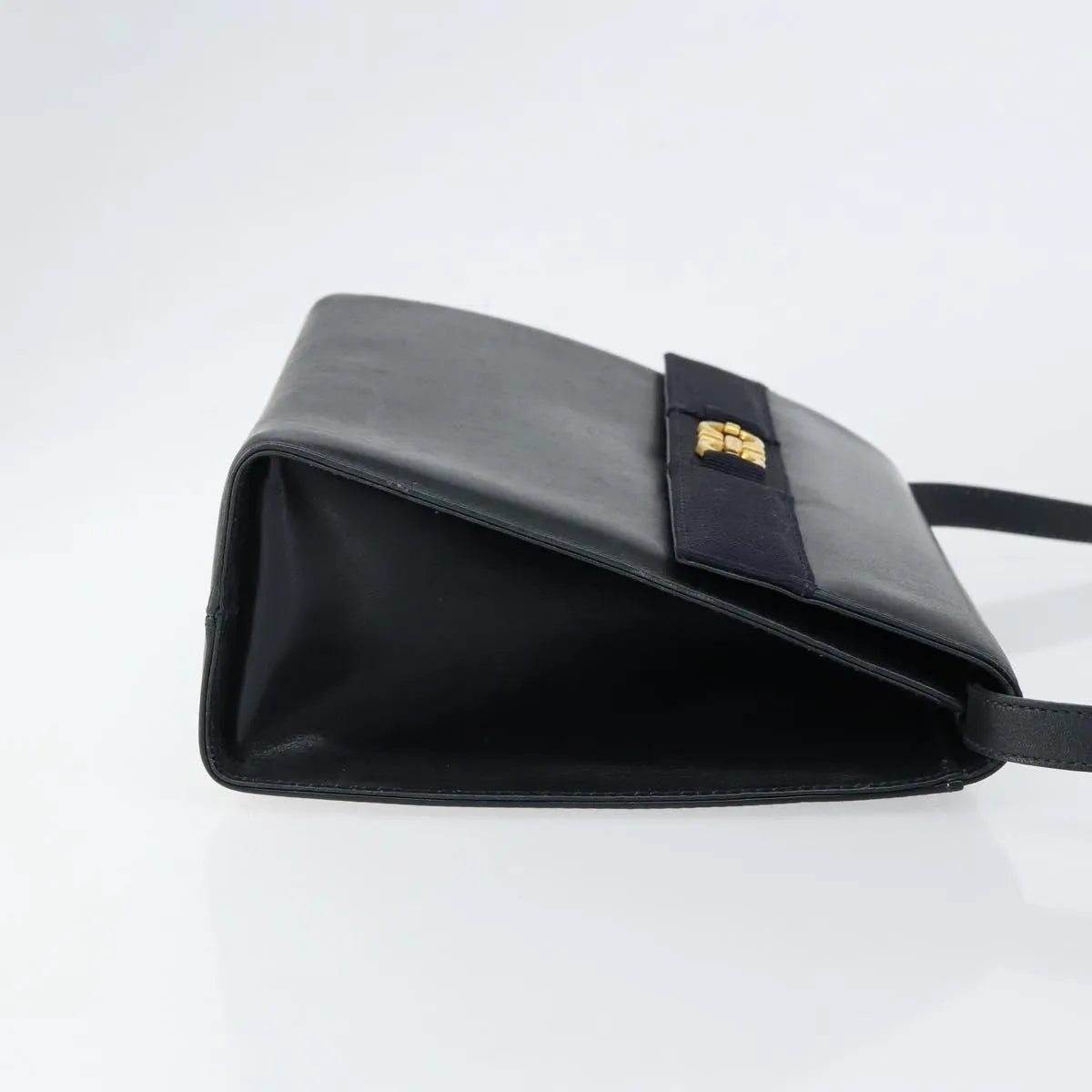 Salvatore Ferragamo Gancini Leather, Black, Leather, Shoulder Bag