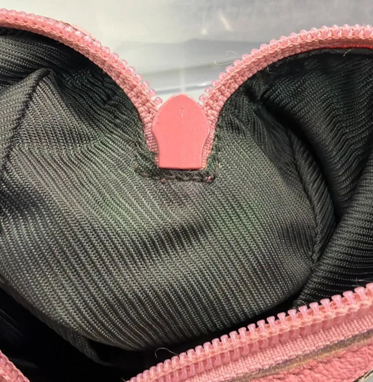 Gucci Cosmetic Case GG Canvas, Brown, Canvas, Clutch