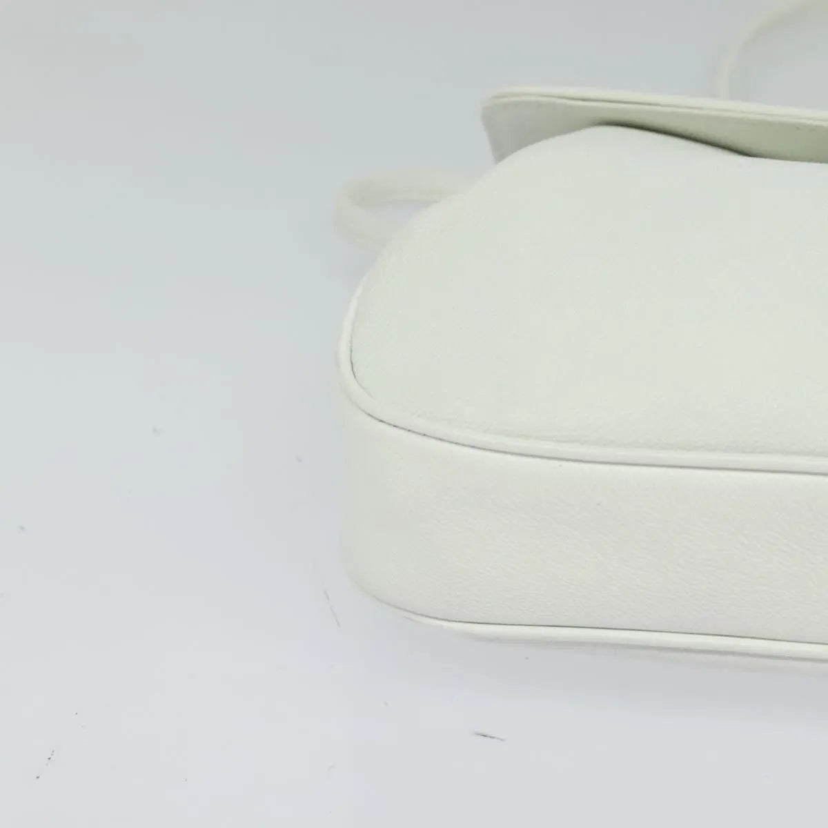 Givenchy Vintage 4G Leather, White, Leather, Shoulder Bag