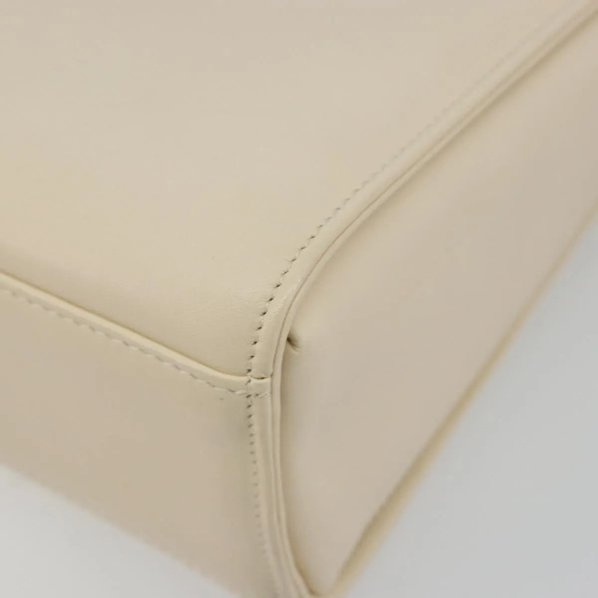 Givenchy Vintage Leather, Beige, Leather, Handbag