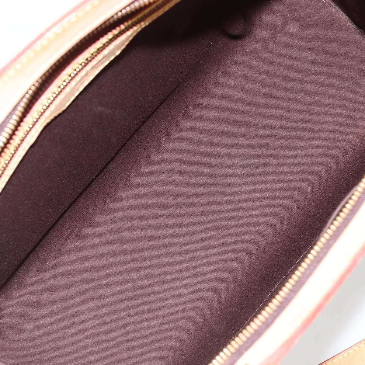 Louis Vuitton Blair Monogram vernis, Purple, Patent Leather, Handbag