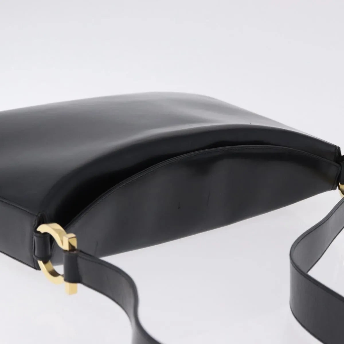 Salvatore Ferragamo Gancini Leather, Black, Leather, Shoulder Bag