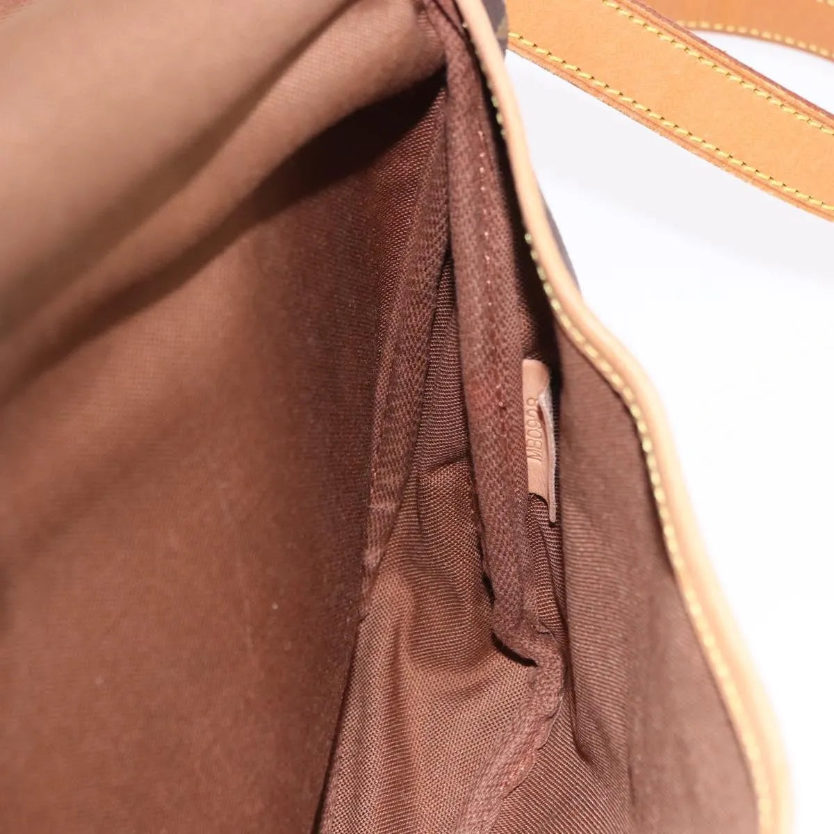 Louis Vuitton Saumur Canvas, Brown, Canvas, Shoulder Bag
