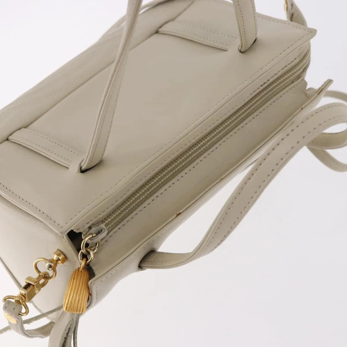 Fendi Vintage Handbag Leather, Beige, Leather, Handbag