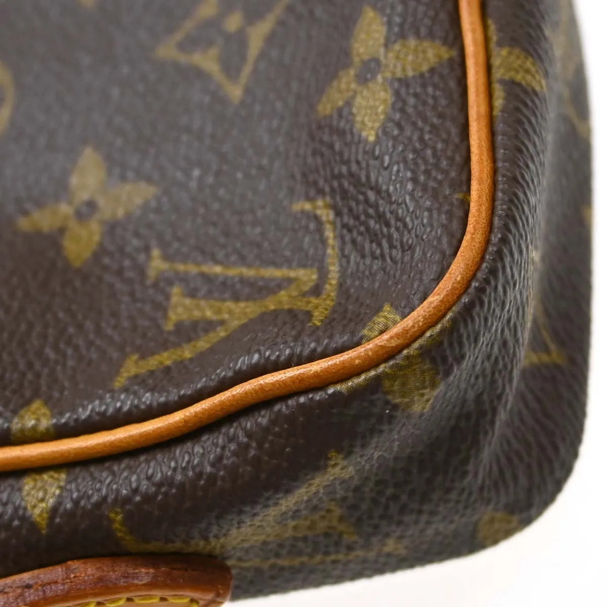 Louis Vuitton Danube Canvas, Brown, Canvas, Shoulder Bag