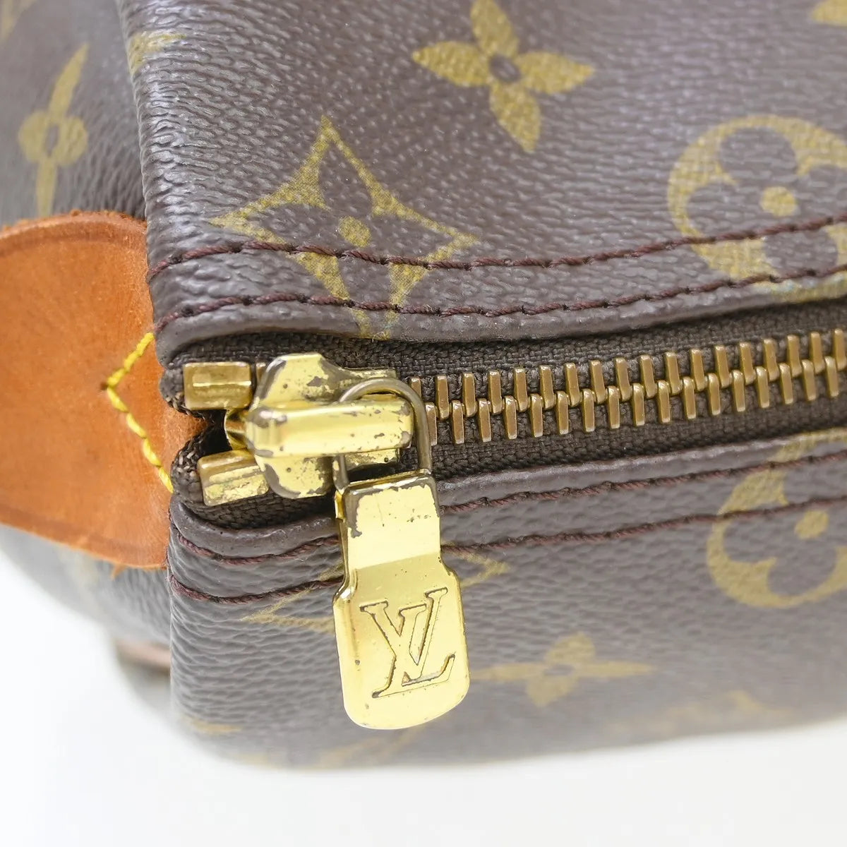 Louis Vuitton Flanerie Monogram Canvas, Brown, Canvas, Travel Bag