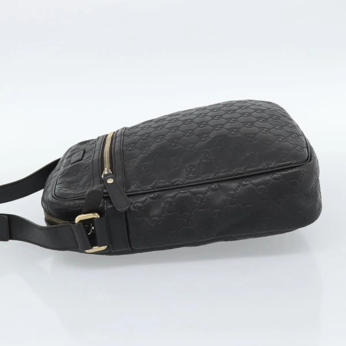 Gucci Front Zip Messenger Guccissima Leather, Black, Leather, Shoulder Bag
