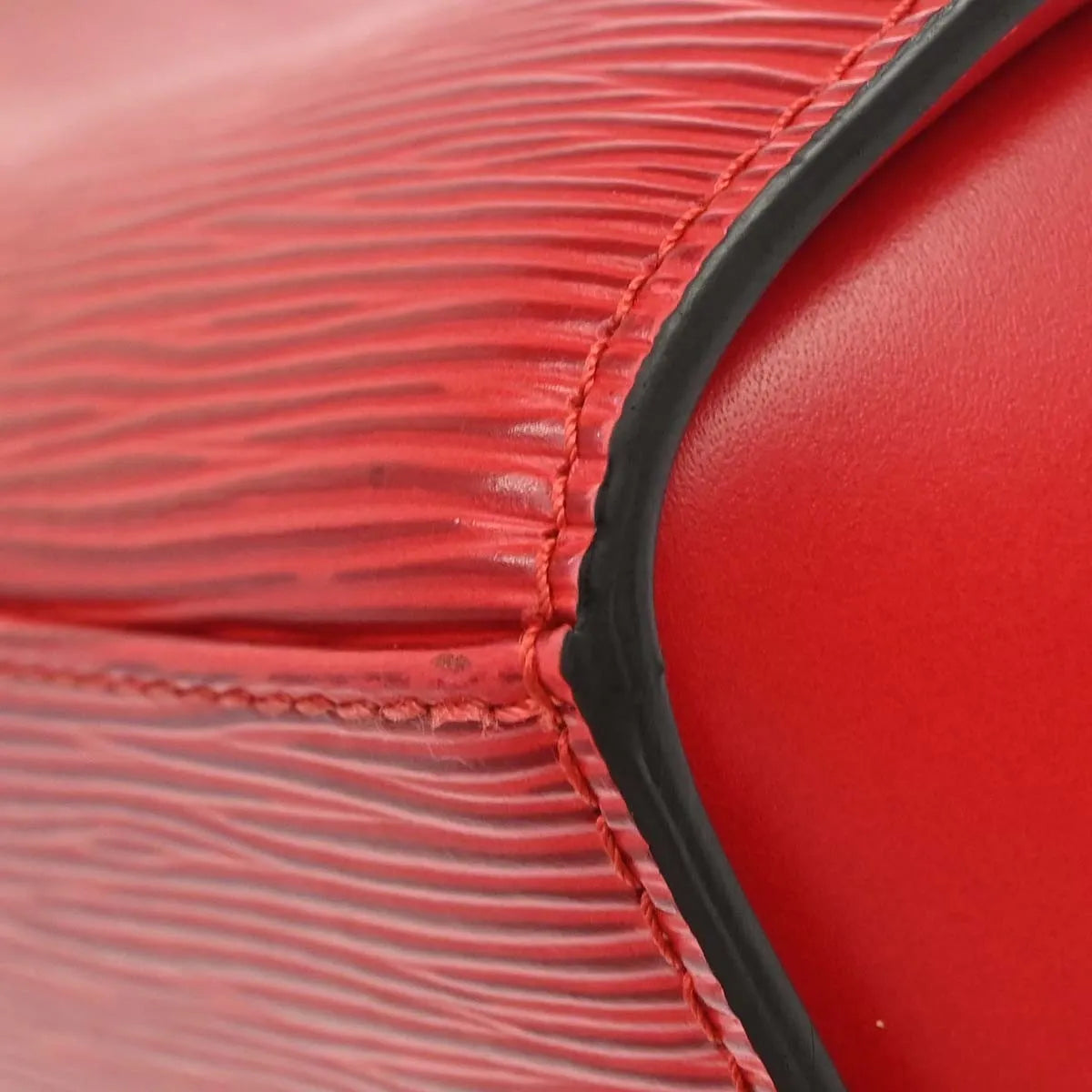 Louis Vuitton Pont Neuf Epi, Red, Leather, Handbag