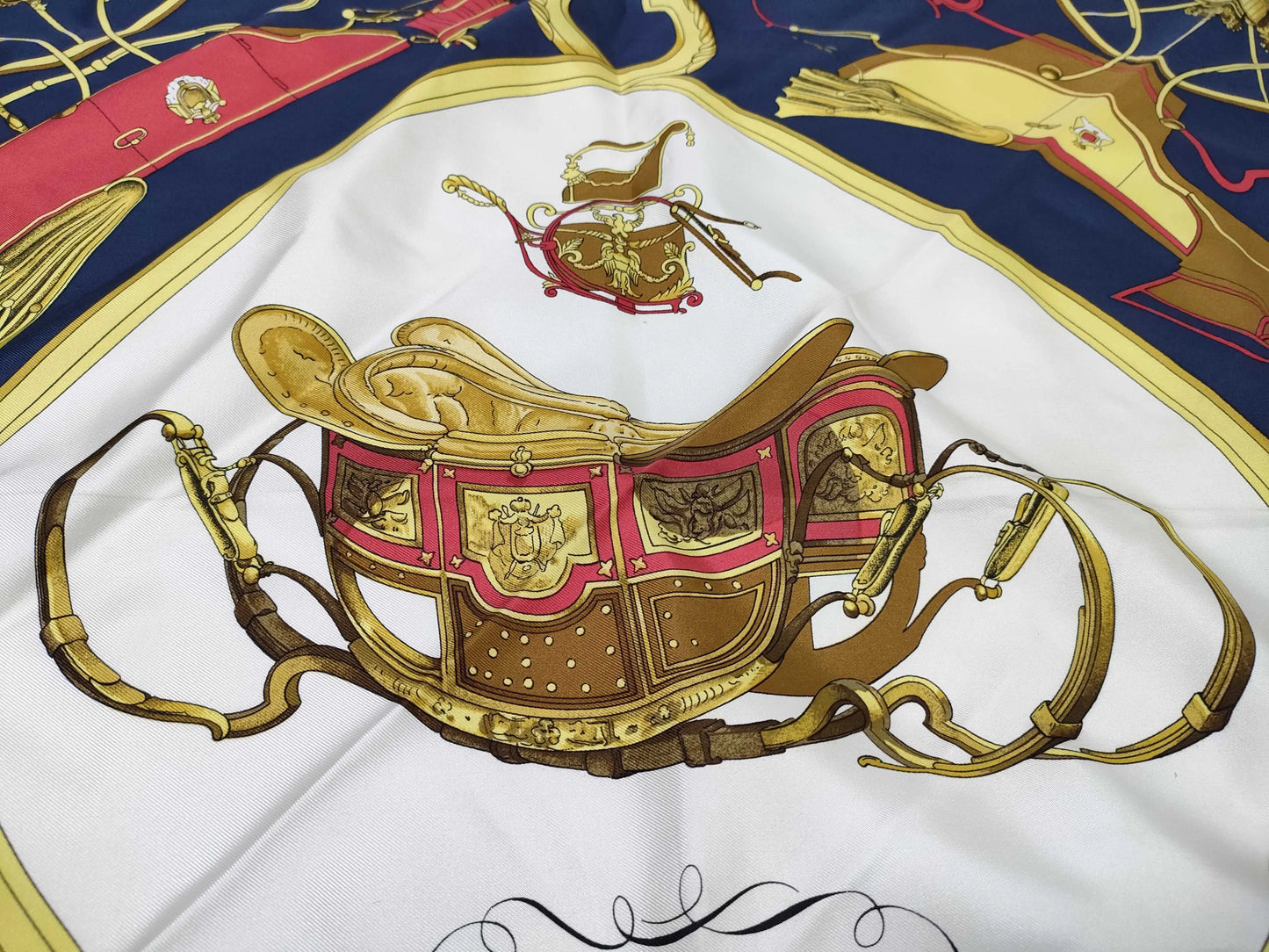 Hermes Carré 90 Silk multicolor, Multicolour, Silk, Scarf