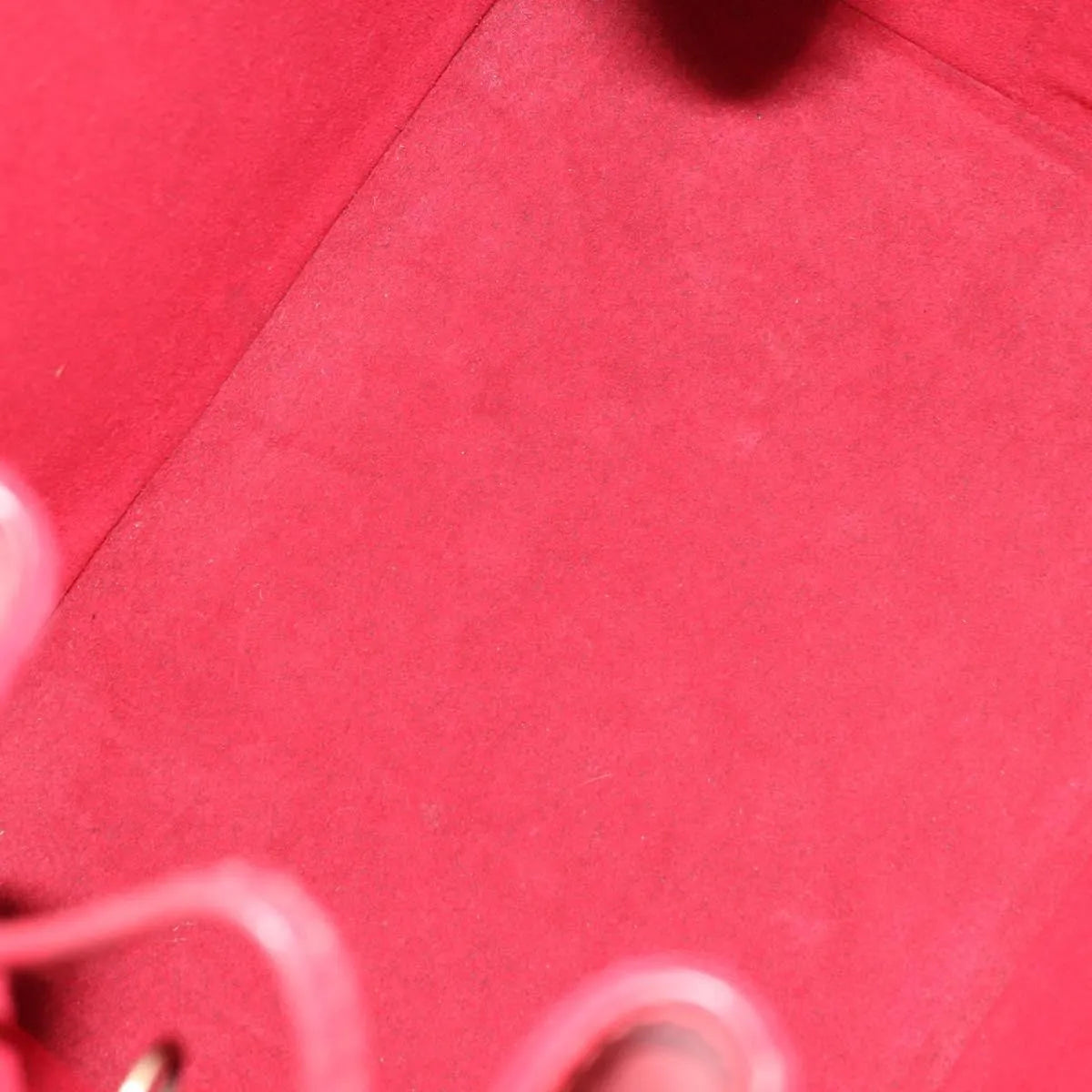 Louis Vuitton Petit Noe Epi Leather, Red, Leather, Shoulder Bag