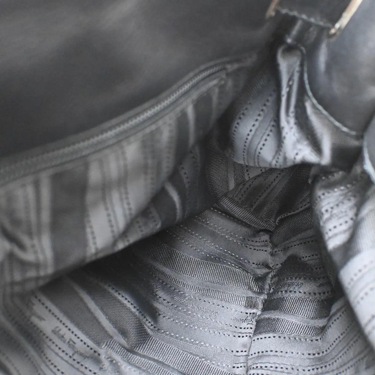 Salvatore Ferragamo Gancini Tote Leather, Black, Leather, Tote Bag