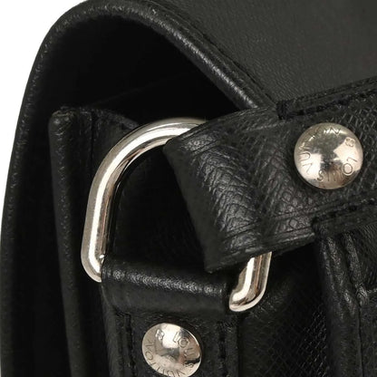 Louis Vuitton Andrei Messenger Taiga Leather, Black, Leather, Shoulder Bag