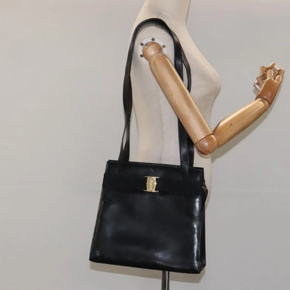 Salvatore Ferragamo Vala Leather, Black, Leather, Shoulder Bag