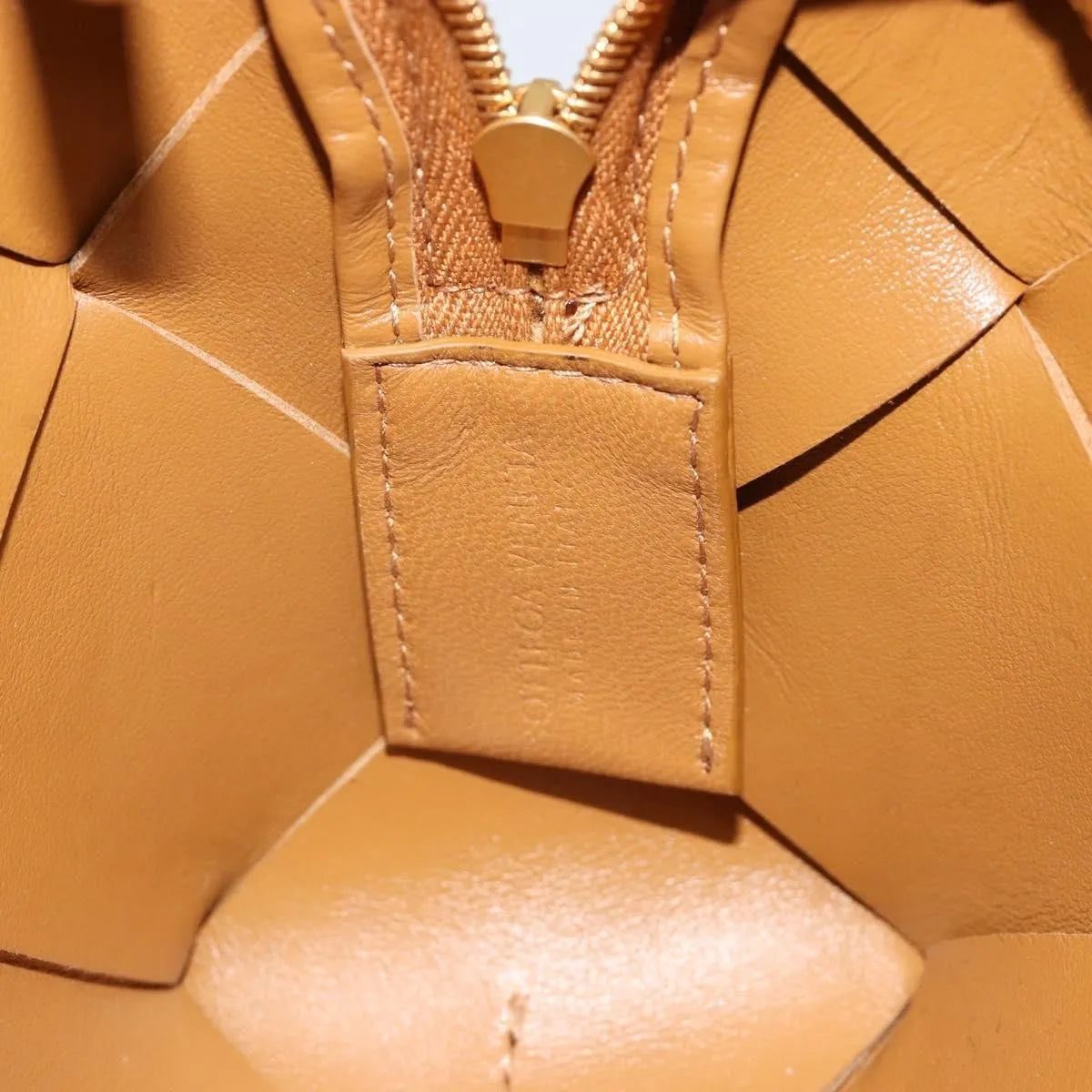 Bottega Veneta Cassette Camera Maxi Intrecciato Leather, Brown, Leather, Shoulder Bag