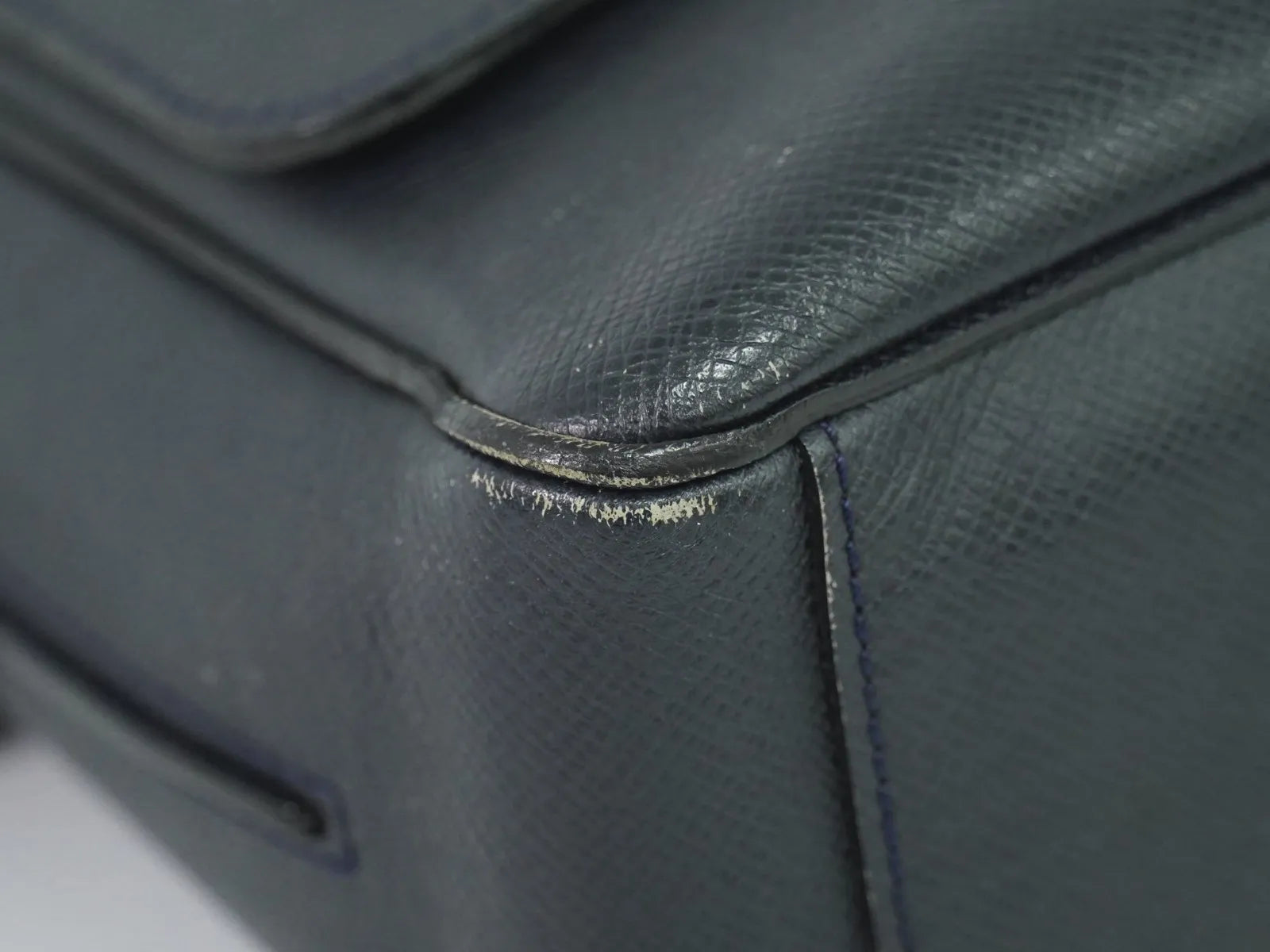Louis Vuitton Roman Taiga Leather, Navy, Leather, Shoulder Bag