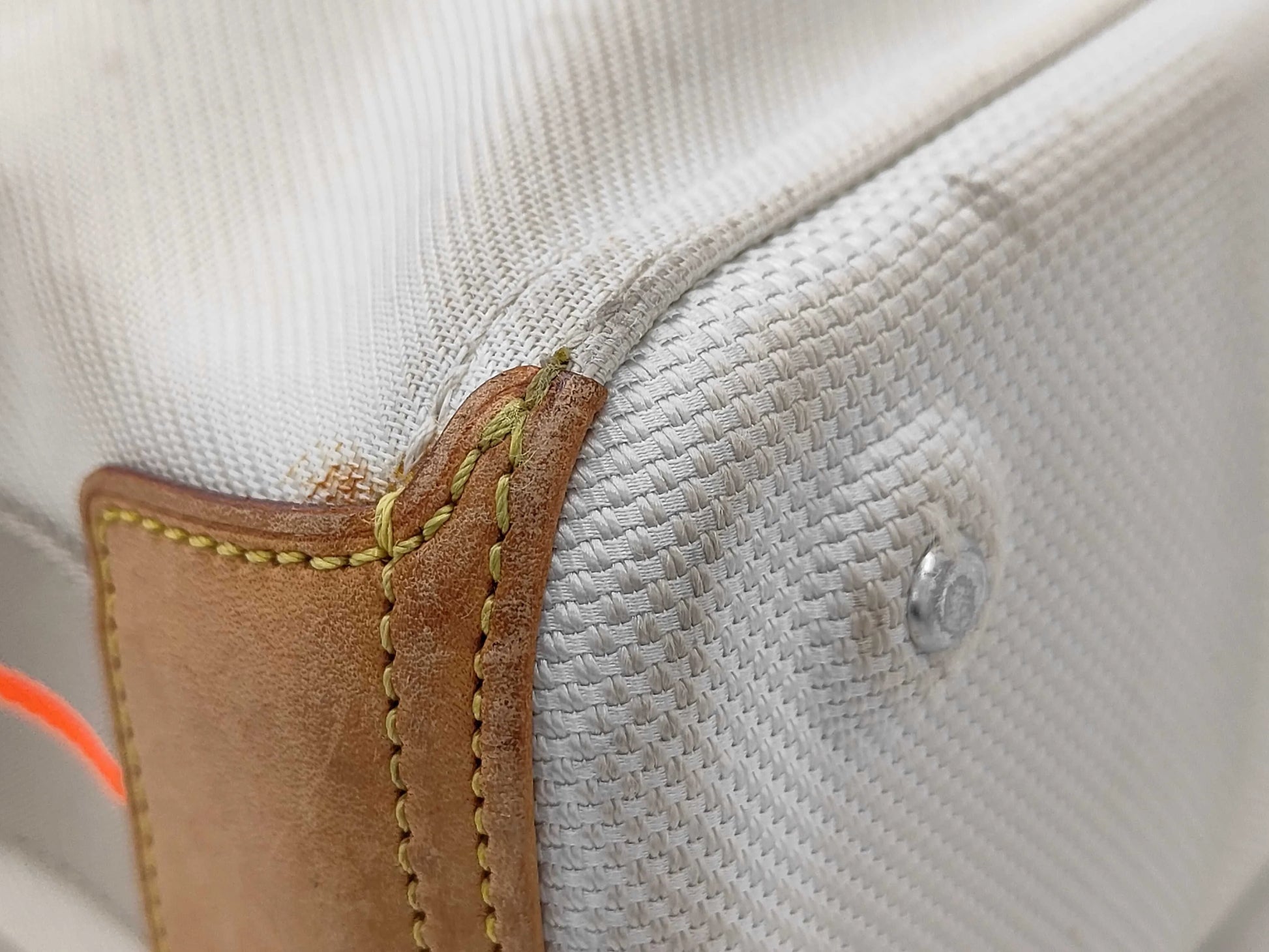Louis Vuitton Sperone Damier, Neutral, Canvas, Shoulder Bag