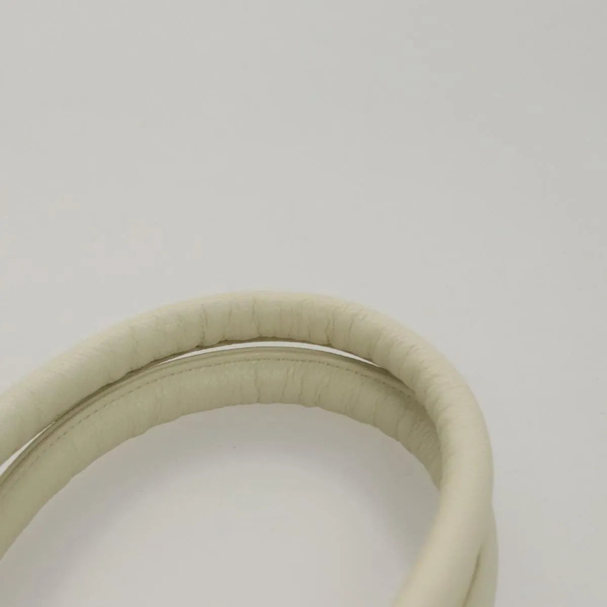 Saint Laurent Vintage Leather, White, Leather, Handbag