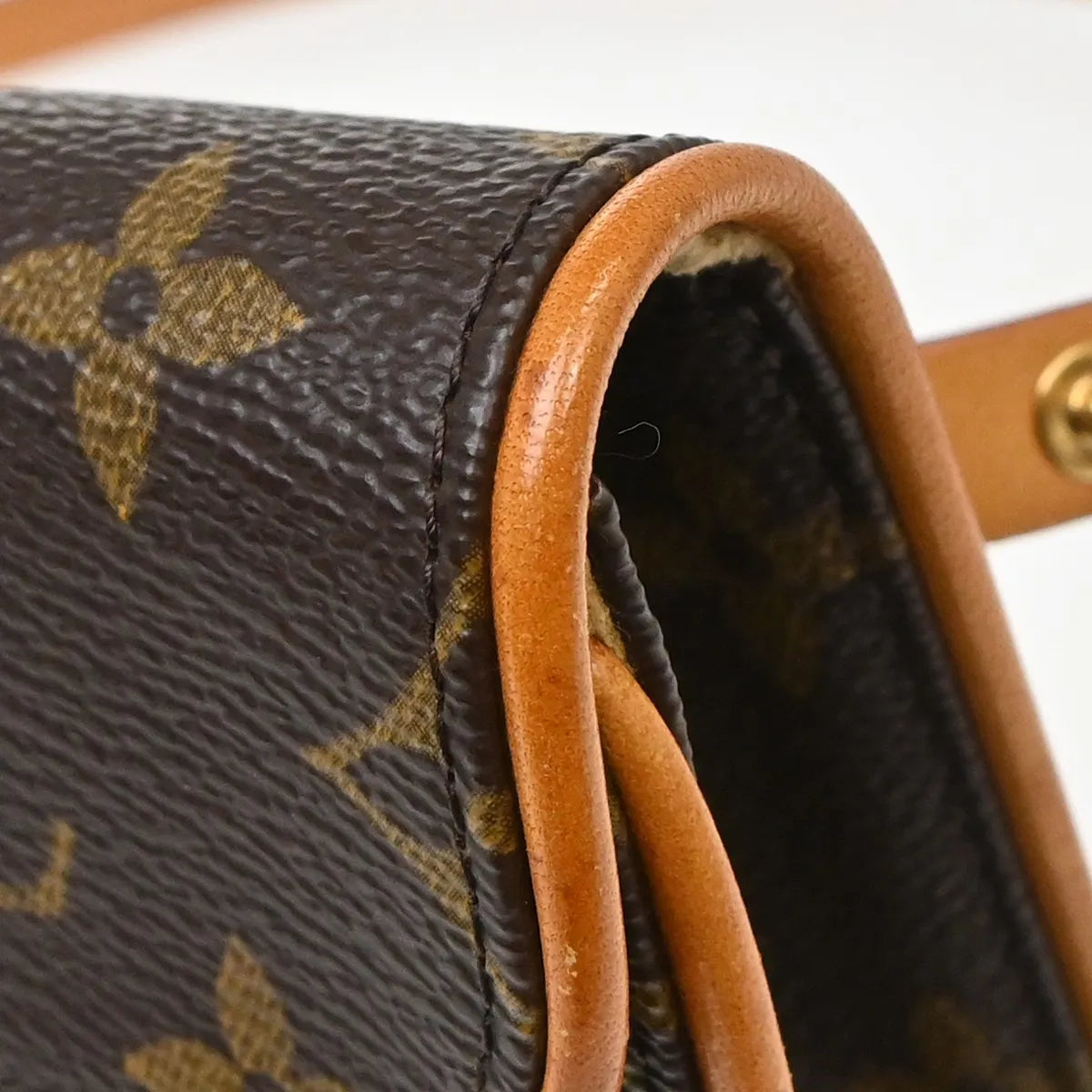 Louis Vuitton Florentine Pochette Monogram Canvas, Brown, Canvas, Clutch
