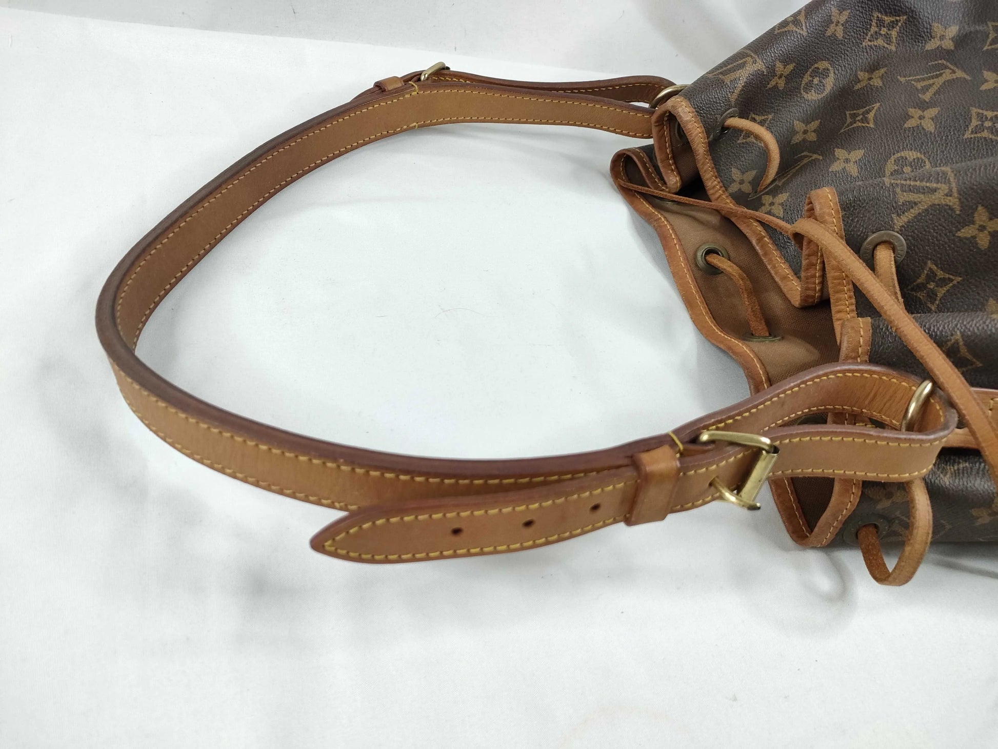 Louis Vuitton Petit Noe Monogram Canvas, Brown, Canvas, Shoulder Bag