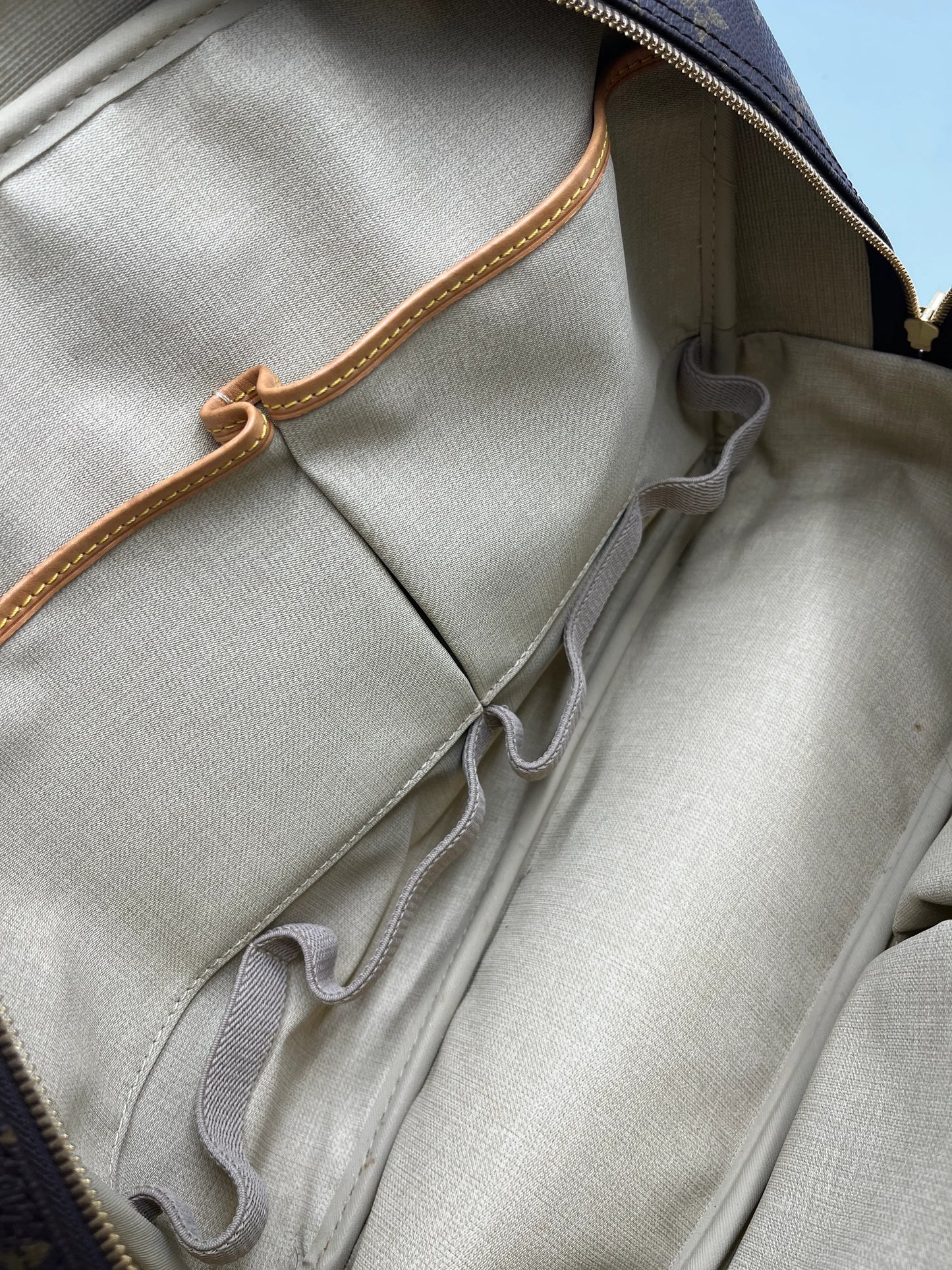 Louis Vuitton Deauville Monogram Canvas, Brown, Canvas, Handbag