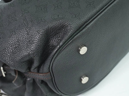 Louis Vuitton L Hobo Mahina Leather, Black, Leather, Shoulder Bag