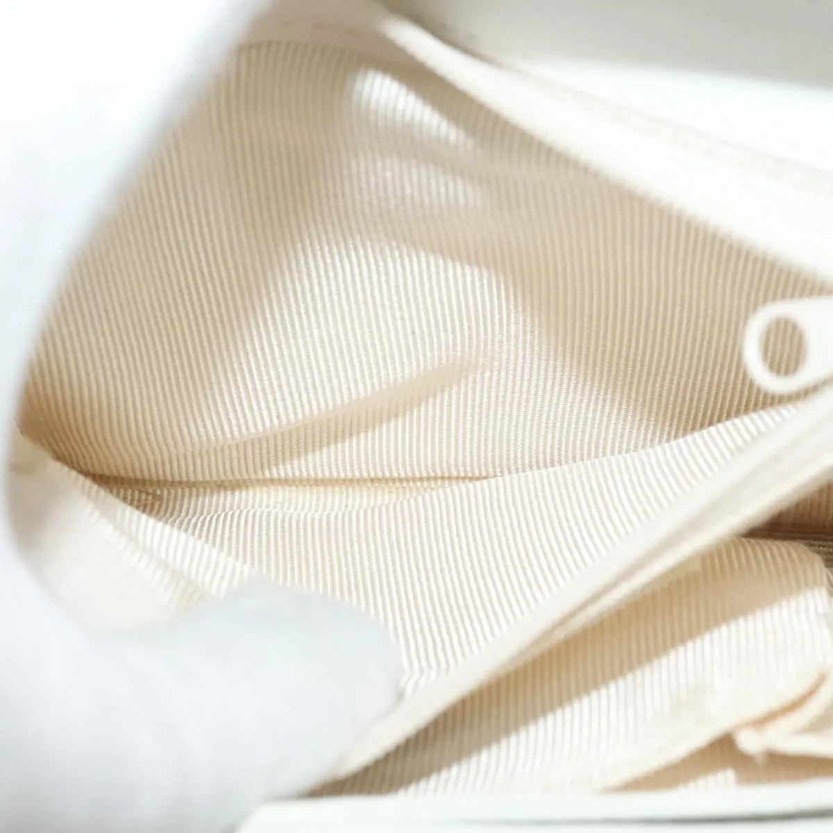 Givenchy Vintage 4G Leather, White, Leather, Shoulder Bag
