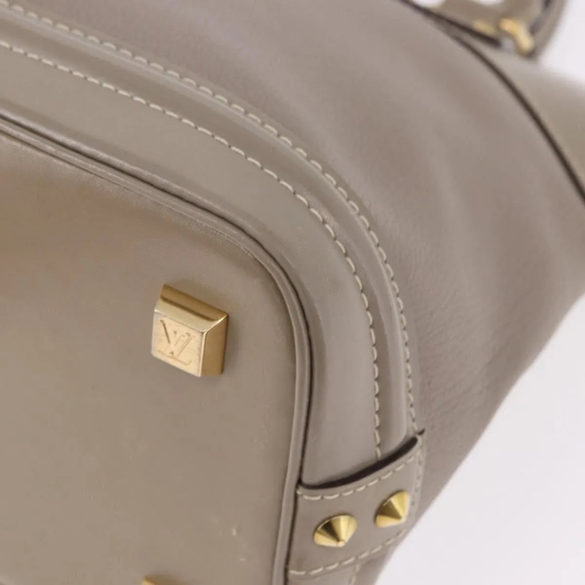 Louis Vuitton Suhali Lockit Leather, Gray, Leather, Handbag