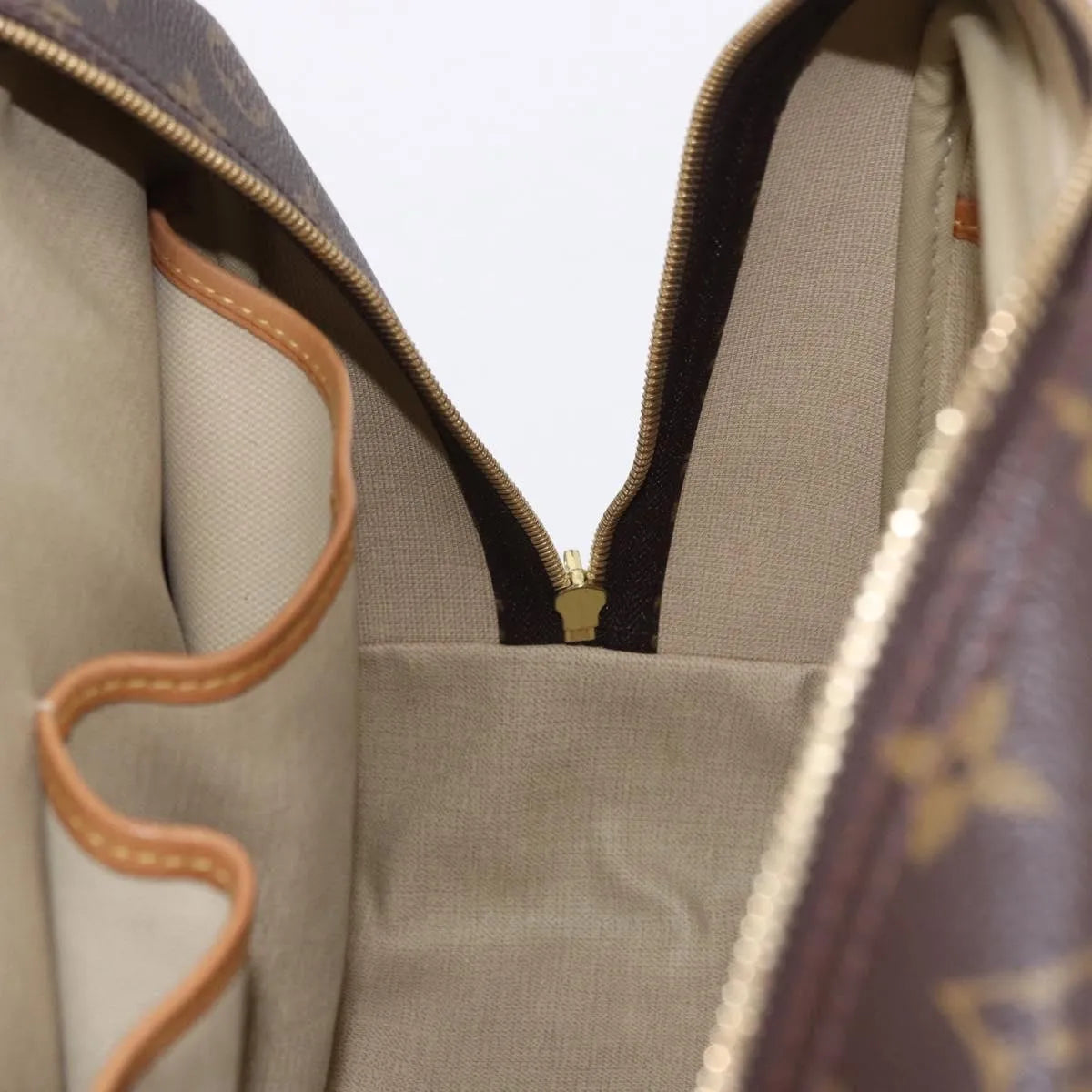 Louis Vuitton Deauville Monogram, Brown, Canvas, Handbag
