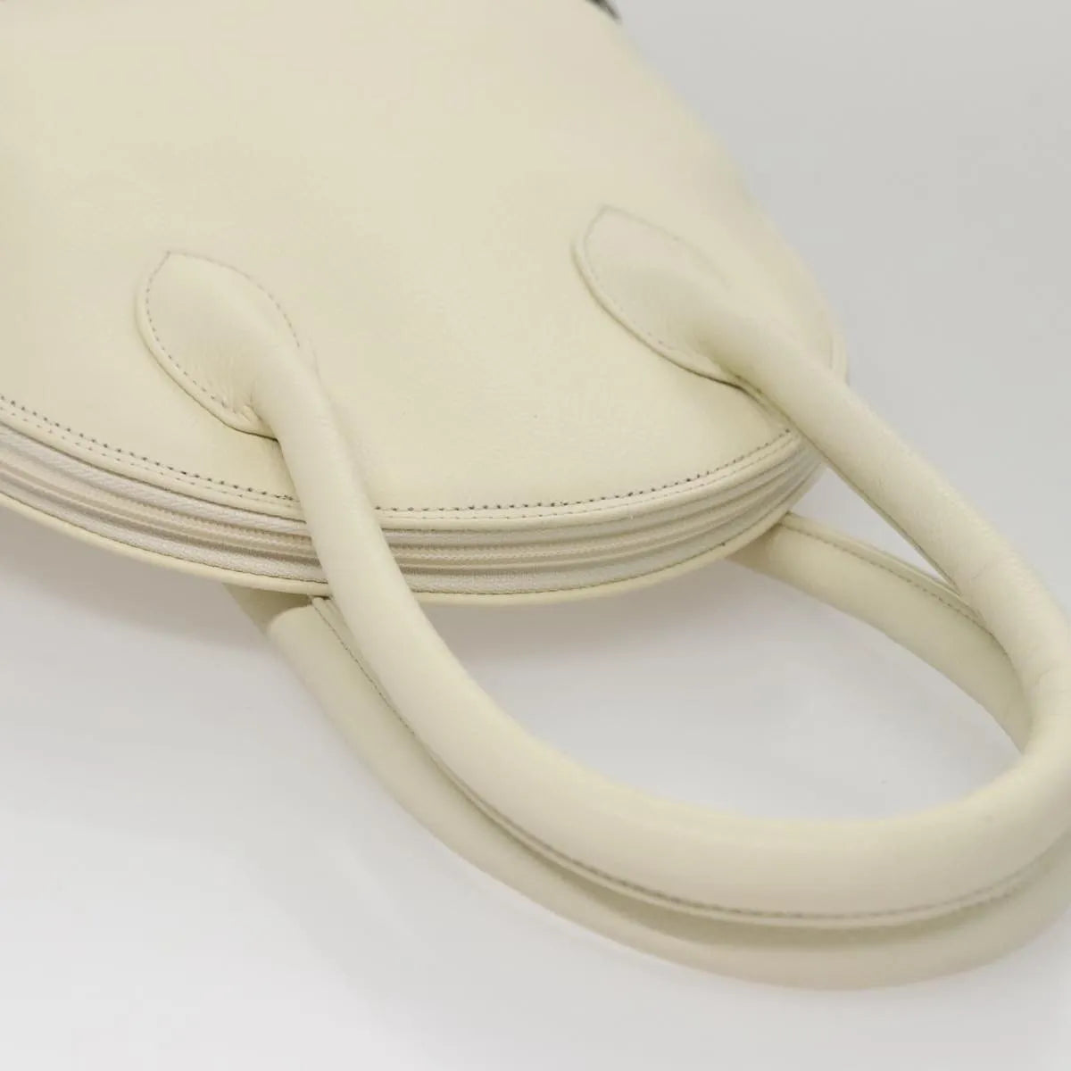 Saint Laurent Vintage Leather, White, Leather, Handbag