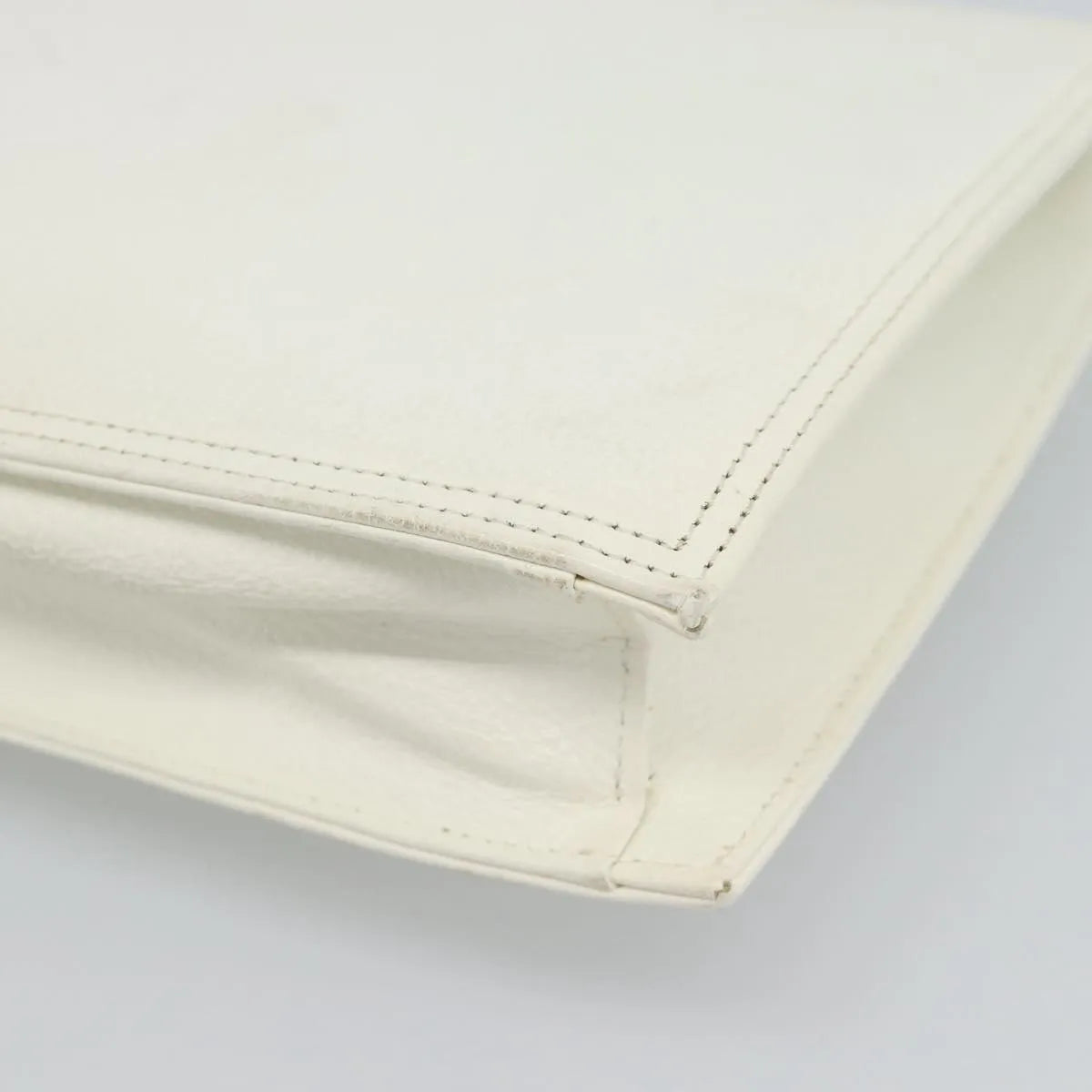 Saint Laurent Vintage Leather, White, Leather, Clutch