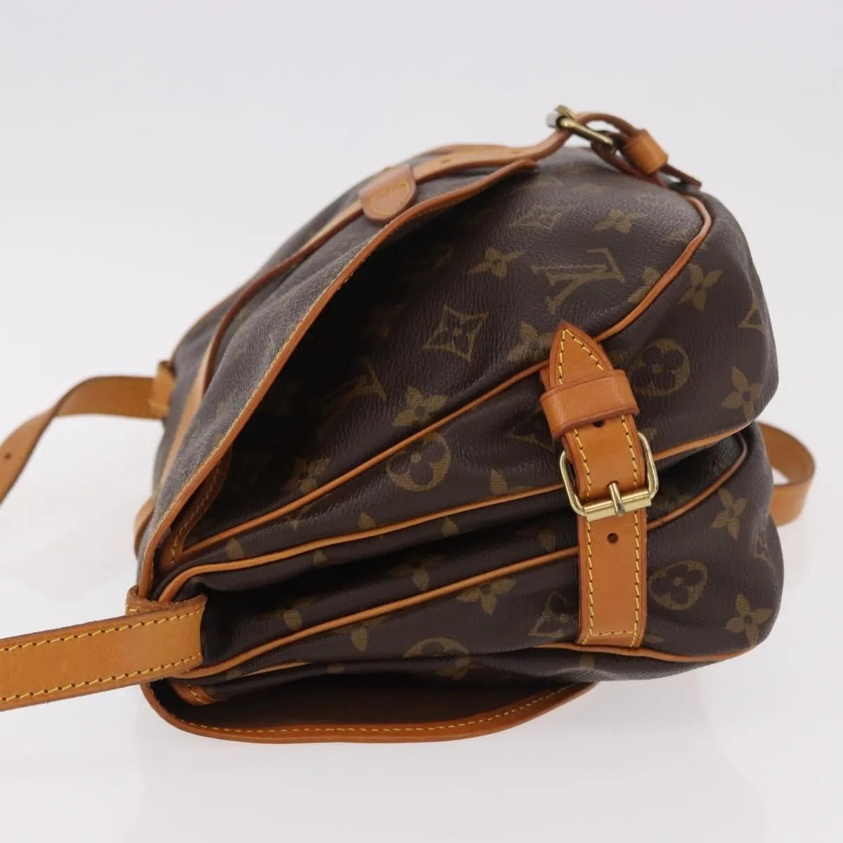 Louis Vuitton Saumur Canvas, Brown, Canvas, Shoulder Bag