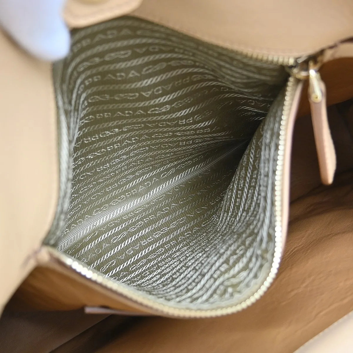 Prada Shopping Tote Cervo Leather, Beige, Leather, Handbag