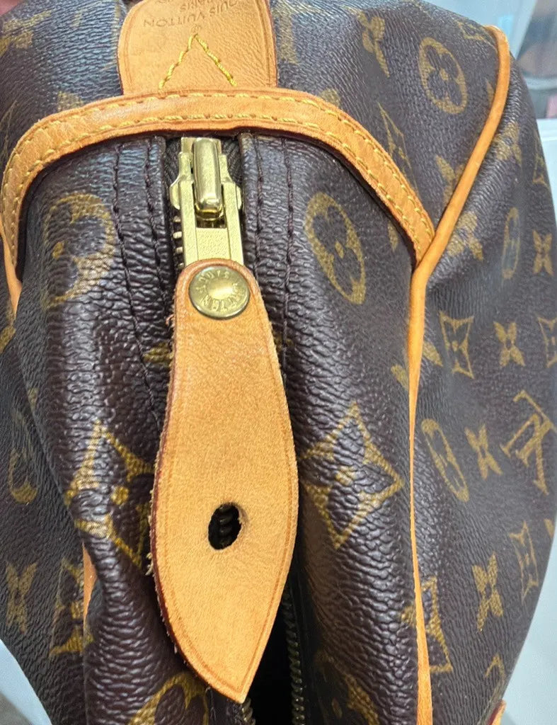 Louis Vuitton Montorgueil Monogram Canvas, Brown, Canvas, Shoulder Bag