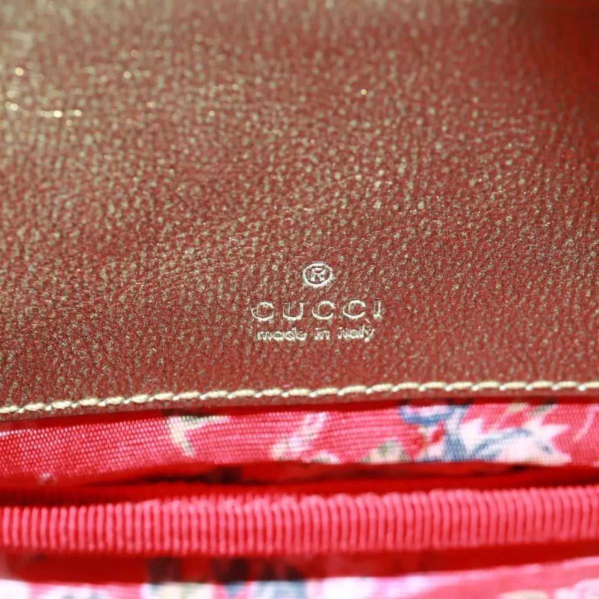 Gucci Trapuntata Camera Quilted Laminated Leather, Red, Leather, Shoulder Bag