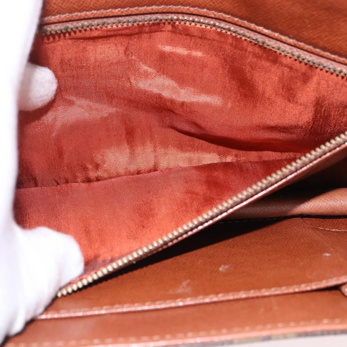 Louis Vuitton Dame Pochette Monogram Canvas, Brown, Canvas, Clutch