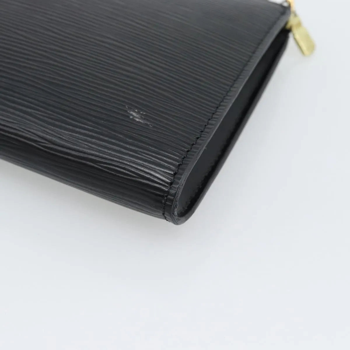 Louis Vuitton Pochette Accessoires Epi, Black, Leather, Clutch