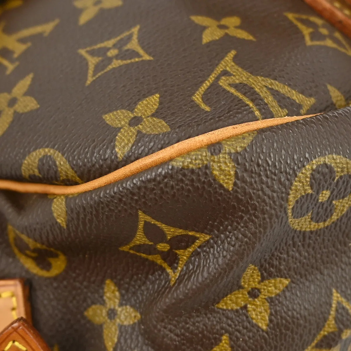 Louis Vuitton Saumur Canvas, Brown, Canvas, Shoulder Bag